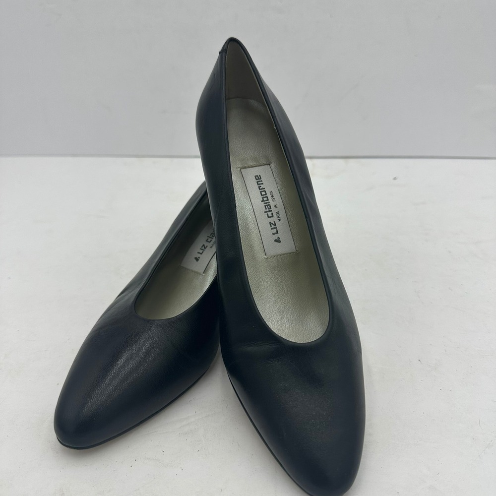 Liz Claiborne Black Leather Pointed Toe Kitten Heel Pump Made in Spain Size 6.5M